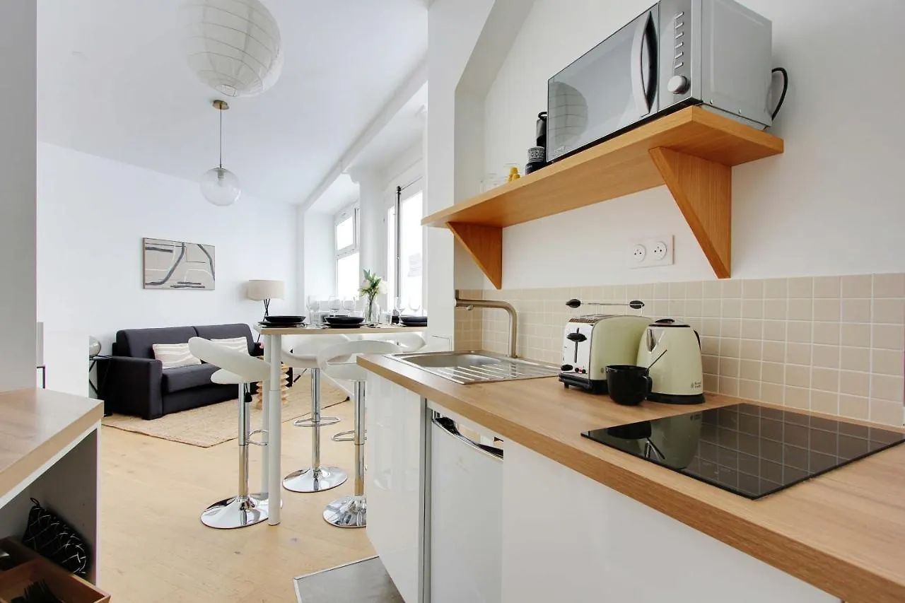 Apartament Accueillant Et Moderne - 2Br 4P - Sacre Coeur Paryż Francja